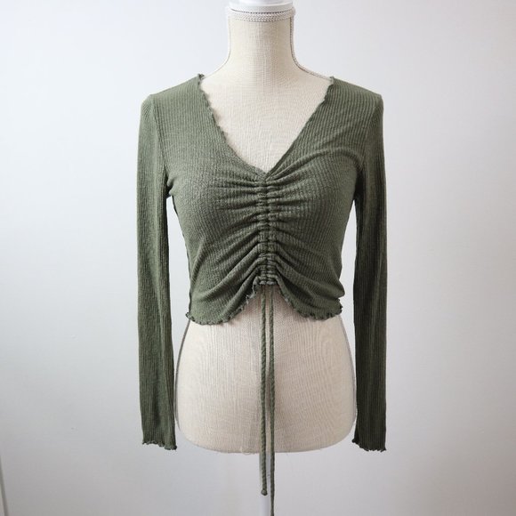 Altar'd State Tops - Altard State Crop Top Womens Medium Green Ruched Cinched Ribbed Lettuce Edge